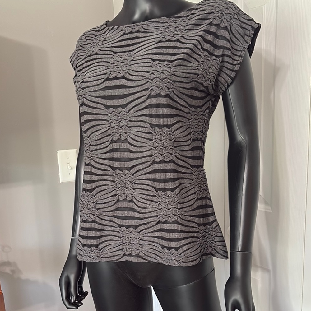 🌻Nue Options Black Fitted Ribbed Cap Sleeve Blouse
